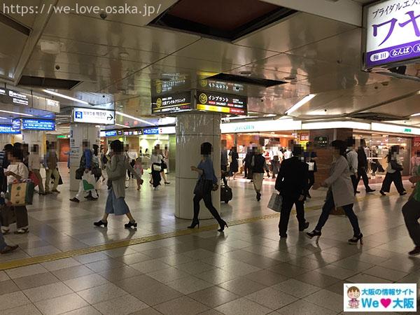 阪神百貨店前
